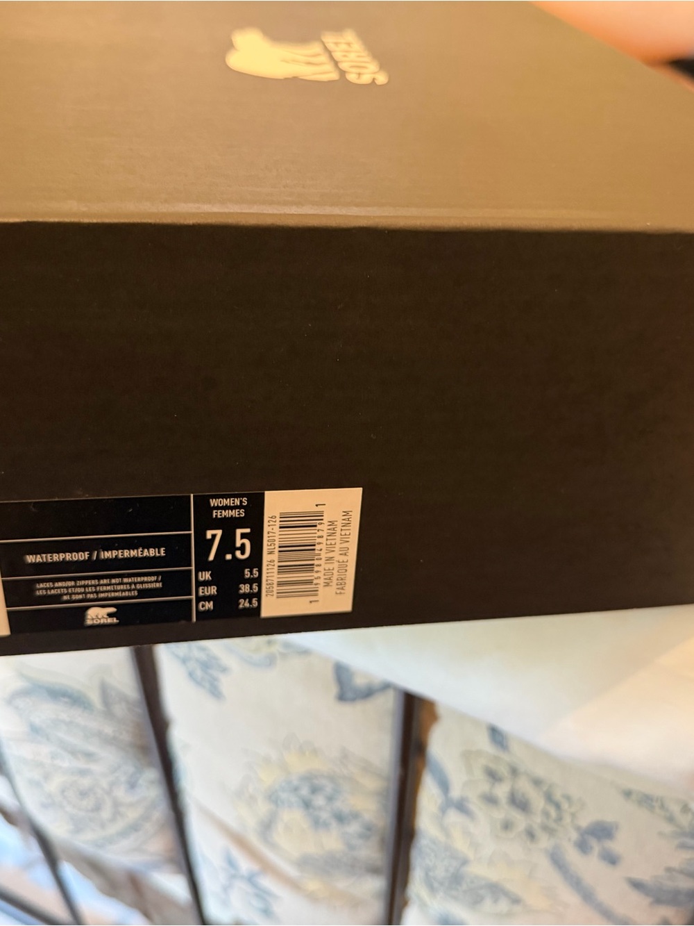 Sorel BNIB Women’s White Low-Top Sneakers with Black Soles. Waterproof. - Picture 6 of 7